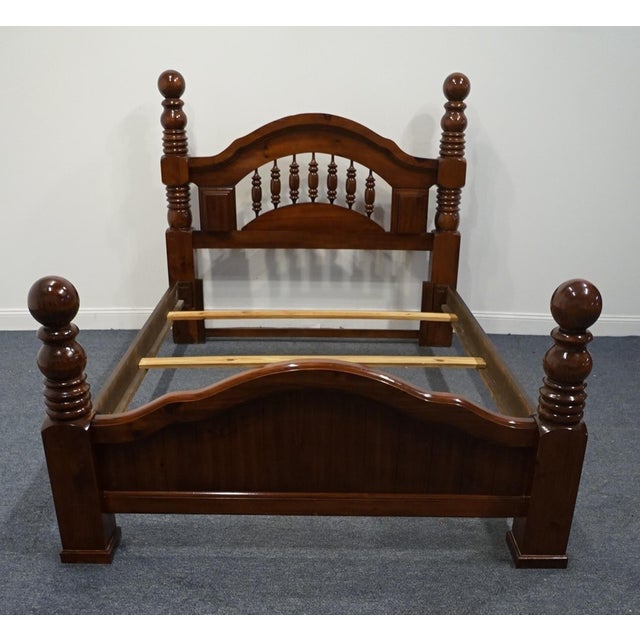 American Elkin Collection Solid Knotty Pine Rustic Americana Queen Size Cannon Ball Bed For Sale - Image 3 of 8