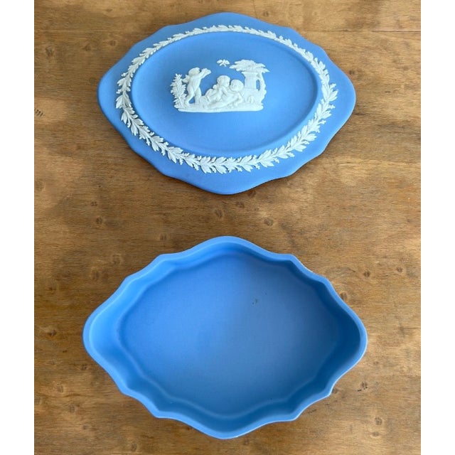 Mid-Century Modern Vintage Wedgwood Blue Jasperware Oval Trinket Box For Sale - Image 3 of 12
