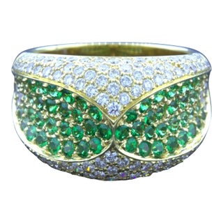 Tsavorite Garnet Diamond 18k Yellow Gold Ring, Size 7 For Sale
