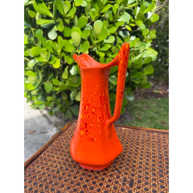 1984 Atomic Orange Art Pottery Ewer by Cherokee Pottery For Sale In Naples, FL - Image 6 of 10