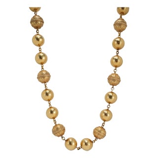 Vintage 19.2k Gold Vintage Portuguese Beads Statement Necklace For Sale