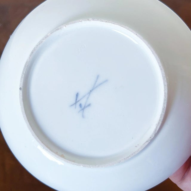 Antique Meissen Porcelain Teacup and Saucer Set Depicting Roses in Gold Lattice With Twisted Handle For Sale - Image 9 of 10