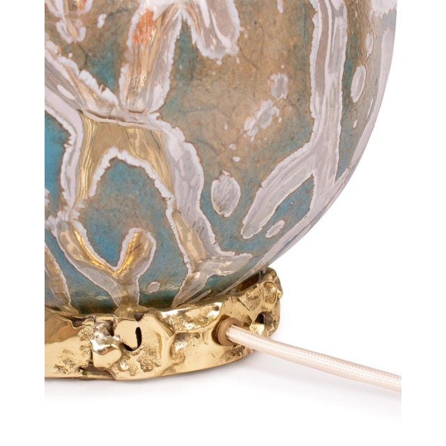 Contemporary Stories of Italy Denim Nougat Crown Globe Lamp with Cast Brass Base For Sale - Image 3 of 4