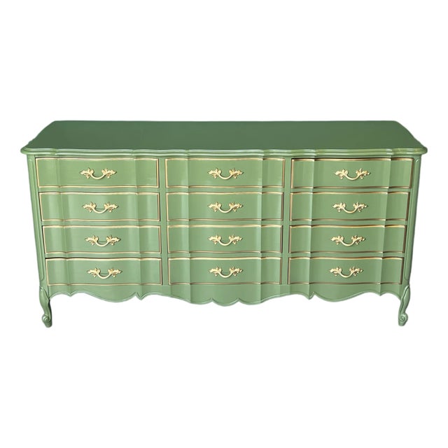 1970s French Provincial Green Lacquered Dresser of Twelve Drawers For Sale