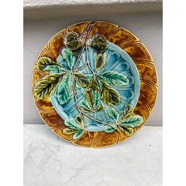 French Country Majolica Chesnut Leaf Plate Sarreguemines, Circa 1890 For Sale - Image 3 of 4