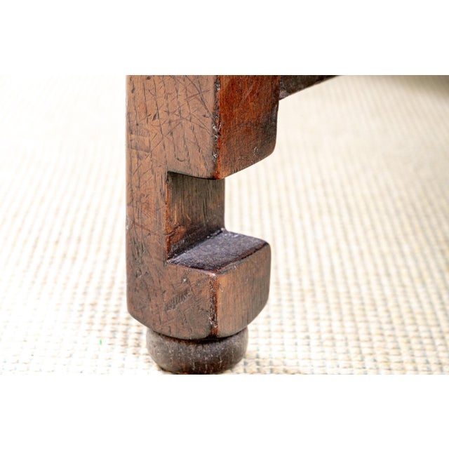 19th Century Oversized Oval Gate-Leg Drop Leaf Oak Dining Table For Sale - Image 13 of 16