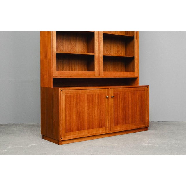 Wood Mid-Century Bookcase in Teak and Pine For Sale - Image 7 of 18