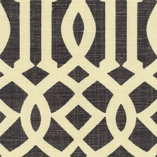 An iconic Schumacher design, Imperial Trellis epitomizes Hollywood Regency glamour. Available as a printed linen, cut...