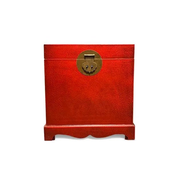 Asian Modern Red Square Trunk For Sale In New York - Image 6 of 6