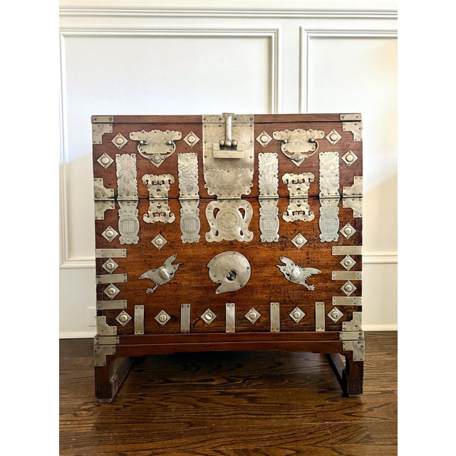 Antique Korean Wedding Bandaji Chest For Sale - Image 17 of 18