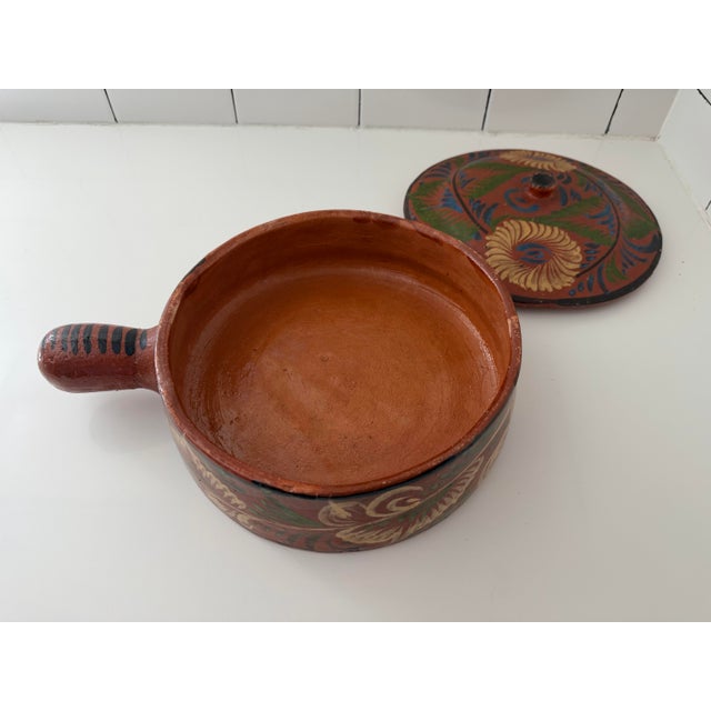 Mid 20th Century Vintage Mexican Tlaquepaque Redware Pottery Lidded Bean Pot For Sale - Image 5 of 7