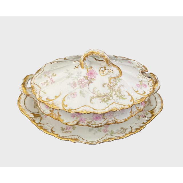 Late 19th C. Theodore Haviland Gold, Pink, Roses Lidded Sauce Boat W Attached Liner For Sale - Image 9 of 17