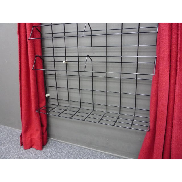 Mid-Century Modern Shoe Rack Shelf by Karl Fichtel for Erlauer Drahtwerke, 1950s For Sale - Image 4 of 10