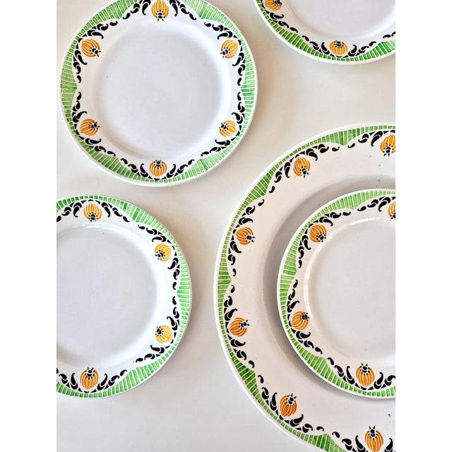 Cream French Art Deco Maroussia Dessert Set from Sarreguemines, 1930s, Set of 8 For Sale - Image 8 of 10