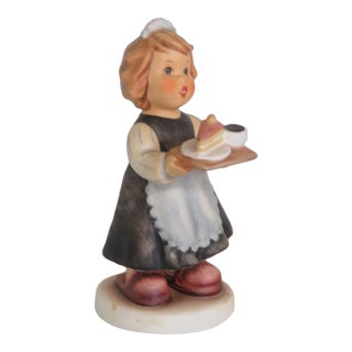 Hummel Goebel Germany Maid to Order No 2091 Porcelain Ceramic Figurine 5181b For Sale