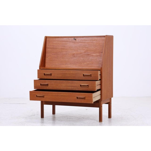 Vintage Danish Secretaire in Teak from Dyrlund For Sale - Image 5 of 18