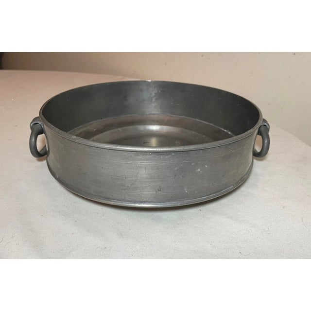 Rare Antique 18th Century 1700s Handmade European Pewter Fruit Bowl W/ Handles For Sale In New York - Image 6 of 13