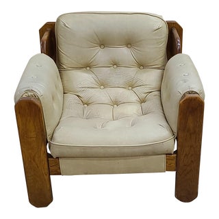 Vintage Mid Century Modern Club Chair For Sale