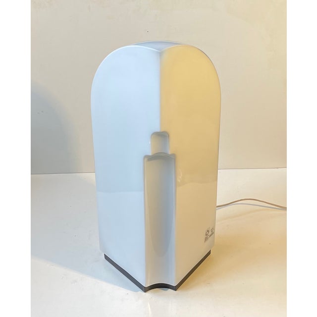 White Large Tiki Table Lamp in White Murano Glass by Kazuhide Takahama for Leucos, 1980s For Sale - Image 8 of 11