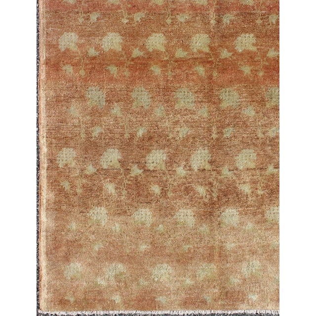 Turkish Mid 20th Century Vintage Turkish Konya Rug With All-Over Rose Design in Tangerine & Light Green Colors For Sale - Image 3 of 7