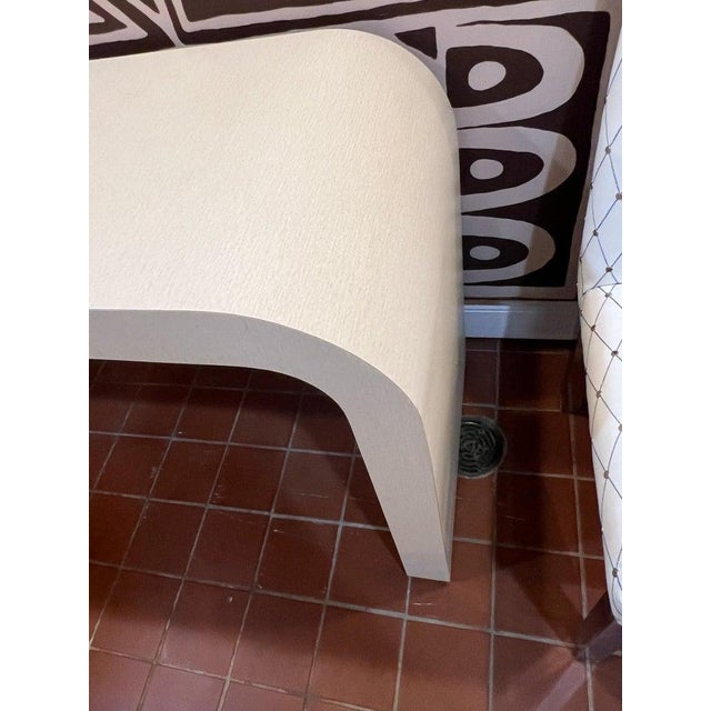 1980's Off White Laminate Waterfall Console Table. For Sale - Image 15 of 18