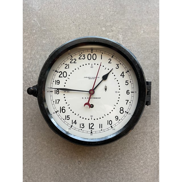 Vintage Us Govt Chelsea Ships Clock 24 Hour Navy Red Sweeping Hand 797177 For Sale - Image 4 of 11