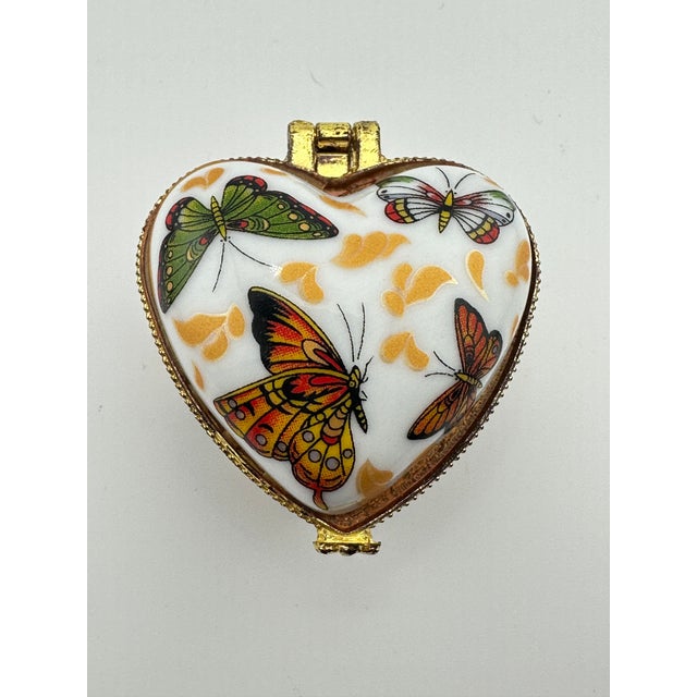 Ceramic Butterfly Trinket Boxes For Sale - Image 4 of 9