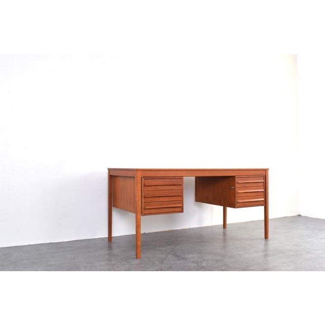 Mid-Century Teak Executive Desk by Torbjørn Afdal for Bruksbo, 1960s For Sale - Image 9 of 18