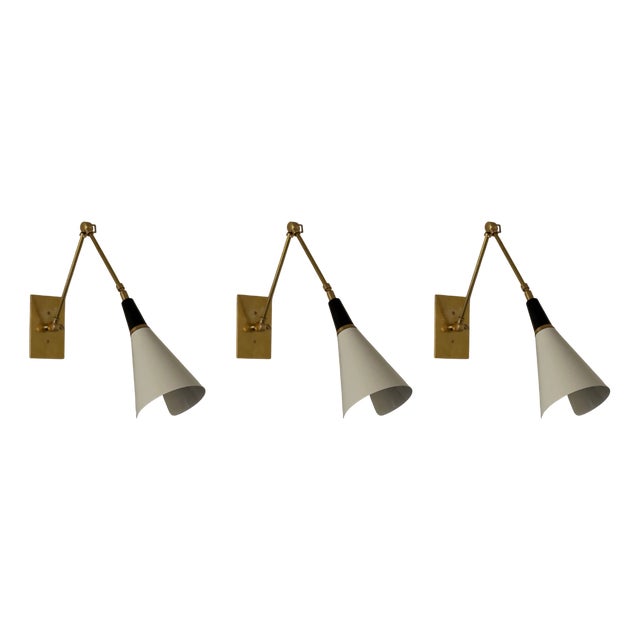 White Wall Lamps in the style of Stilnovo, Set of 3 For Sale