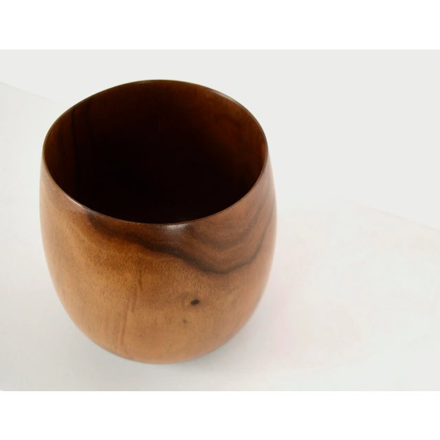 Hawaiian Hand Turned Wood Milo Bowl Vessel by Joseph Mathieu Hawaii For Sale - Image 4 of 8