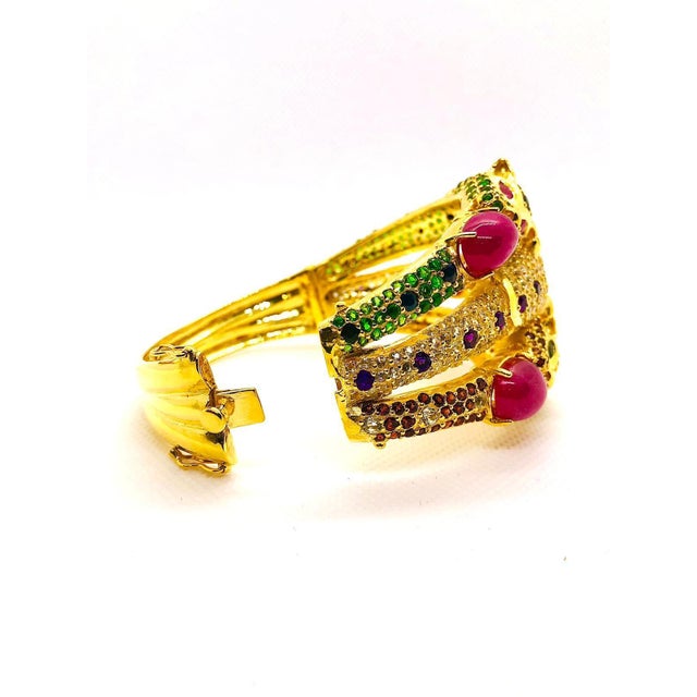 Bochic "Capri" Vintage Ruby, Sapphire, Tsavorite & Garant Bangle Set In 18K Gold For Sale - Image 11 of 18