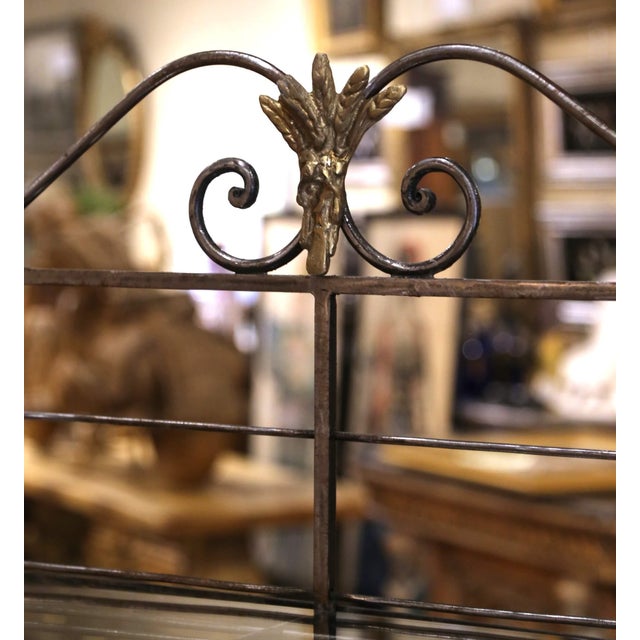 Mid-Century French Wrought Iron Four-Tier Baker's Rack With Brass Accents For Sale - Image 4 of 12