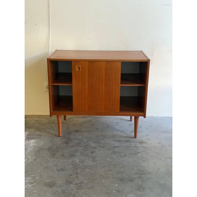 Mid Century Danish Teak Sideboard - Vintage Scandinavian Storage Cabinet - Sliding Door Credenza For Sale In Los Angeles - Image 6 of 7