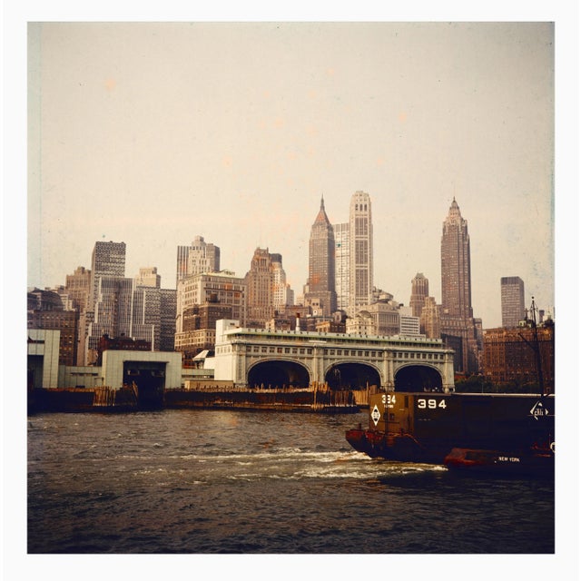 A moment in time In 2021, a gallery from Brussels contacted us. There, a photographic collection had been kept in tin...