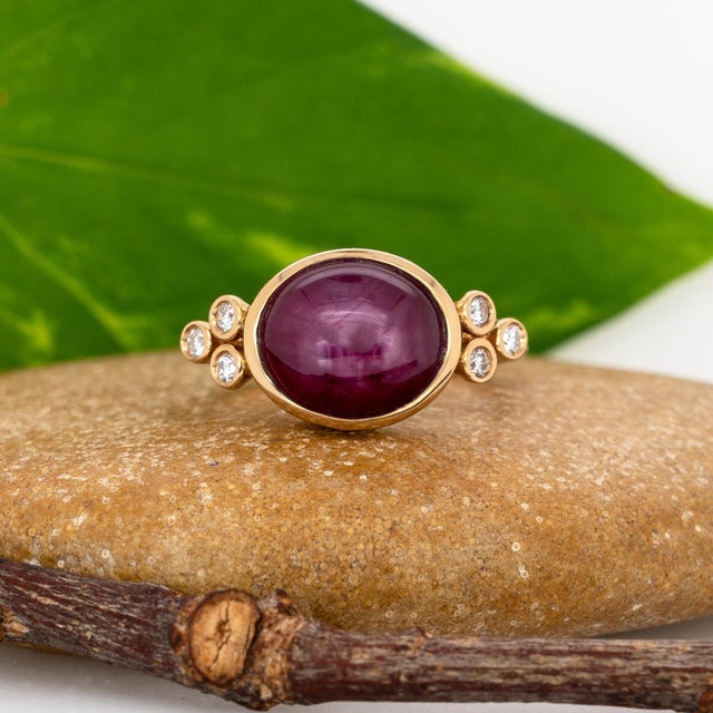 7.1cts East - West Star Ruby Ring With Natural Diamonds Accents: Solid 14k Gold, Size 6.75 For Sale - Image 4 of 8