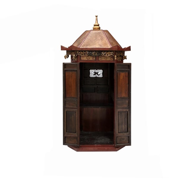 Chinese Vintage Red Gold Carving Wedding Cart Bridal Sedan Chair Display For Sale - Image 4 of 8