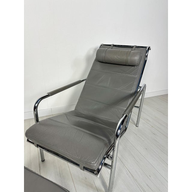 1980s Set of Vintage Italian Genni Lounge Chair with Ottoman by Gabriele Mucchi for Zanotta, 1980s For Sale - Image 5 of 10