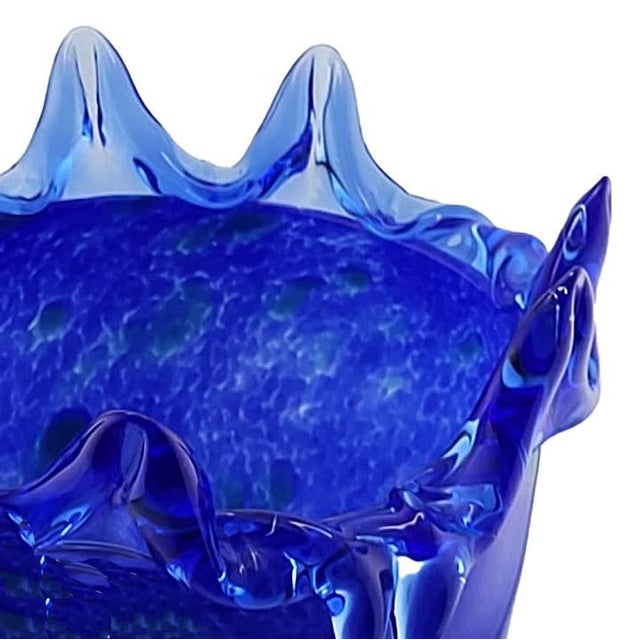 1980s Vintage Cobalt Blue Art Glass Handkerchief Vase Ruffled Edge Hand Blown 10" For Sale - Image 5 of 6