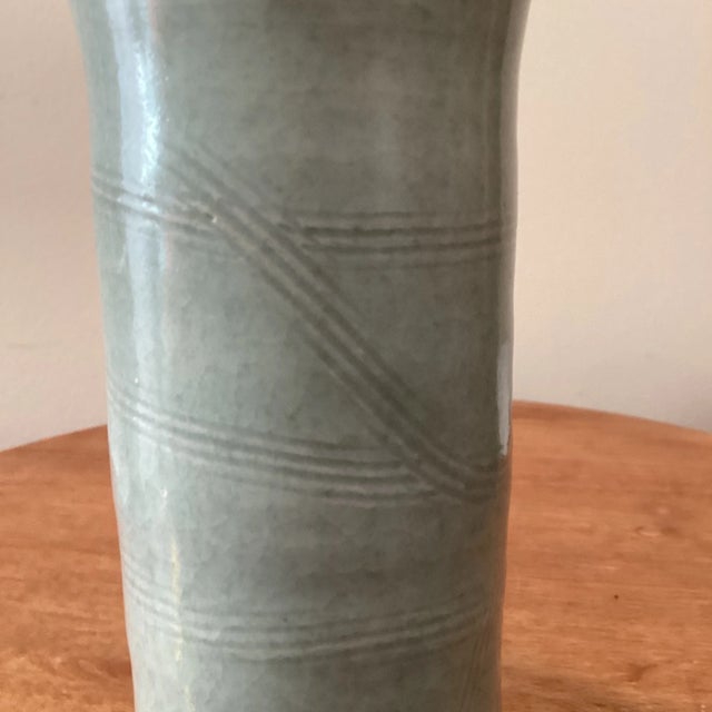 Chinese Antique Chinese Green Celadon Decorated Gu Shape Porcelain Vase Stamped For Sale - Image 3 of 12