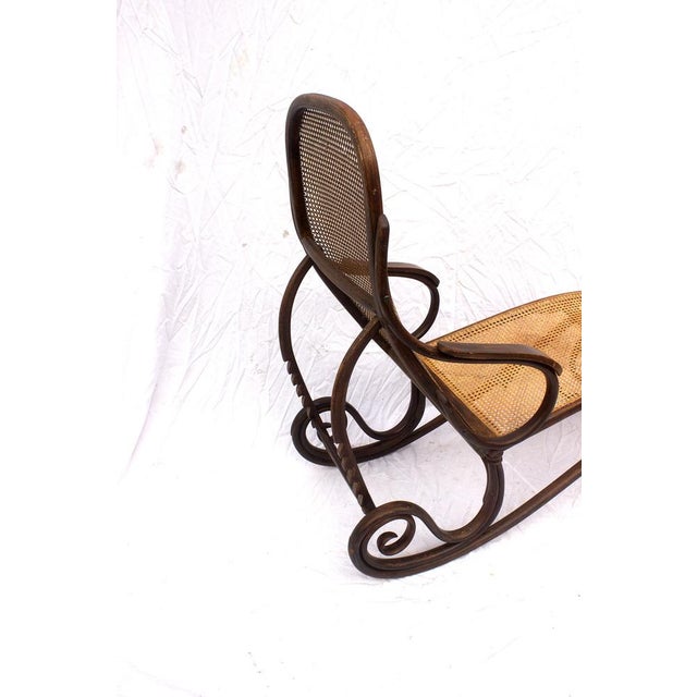 Bentwood Reclining Daybed from Gebrüder Thonet,1890s For Sale - Image 5 of 18