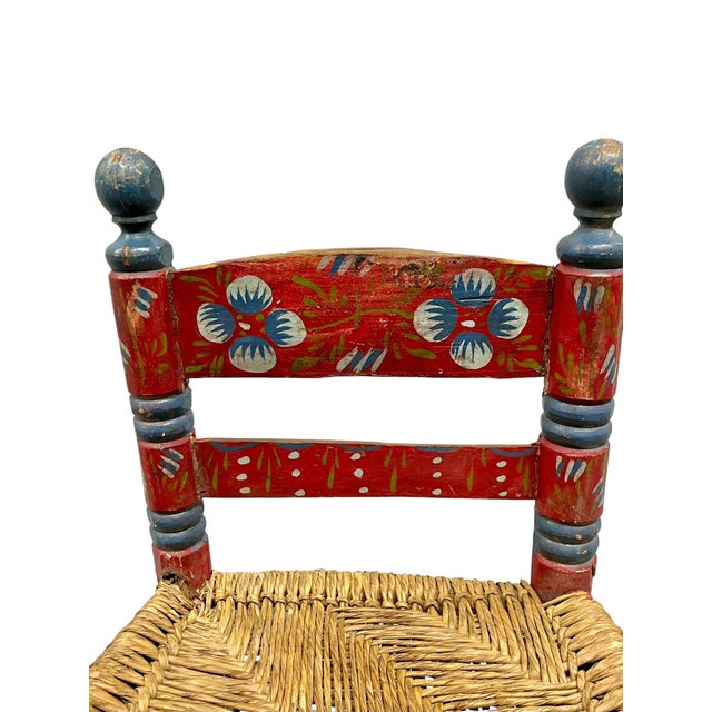 Vintage Set of 2 Hand-Painted Rancho Monterey Mexican Folk Art Children’s Ladderback Chairs With Rush Seats For Sale - Image 4 of 14