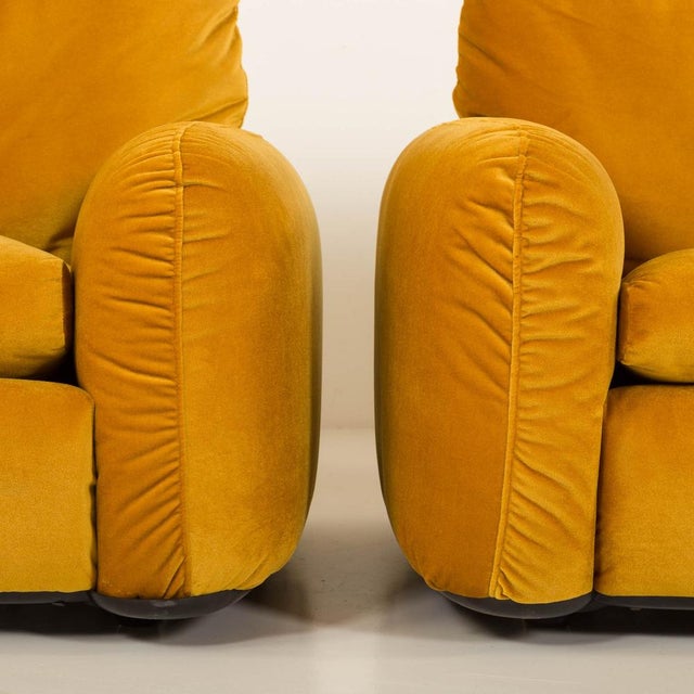 Piumotto Armchairs by Arrigo Arrigoni for Busnelli, 1970s, Set of 2 For Sale - Image 10 of 16