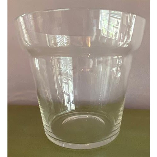 Modern Pair of Late 20th Century Clear Glass Tiffany & Co. Flower Pots For Sale - Image 3 of 6