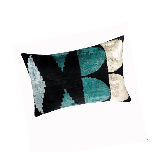 Clean lines, bold contrast, and architectural charm—the ArtDeco Silk Velvet Ikat Throw Pillow Cover channels the...