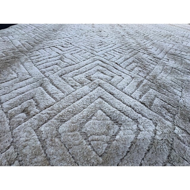 2020s Rh Talsari Silk & Wool Rug – 12' × 15' Wheat | Hand-Knotted Silk & Wool | 100 Tibetan Knots Per Square Inch | Made in Nepal For Sale - Image 5 of 18