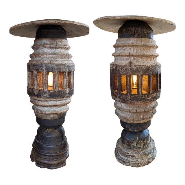 Antique Wooden Ox Cart Wagon Hub Lamp Artifact Table Lights - Set of 2 For Sale