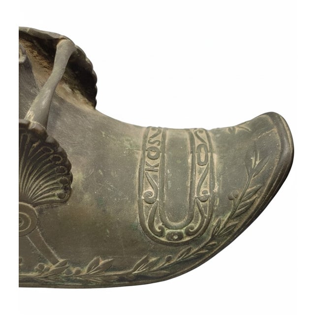 Antique Spanish Colonial Brass Conquistador Stirrups – Ornate Matched Pair For Sale - Image 9 of 13