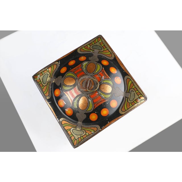 Antique Art Nouveau Tin Box by De Beuckerlaer, 1890s For Sale - Image 9 of 10