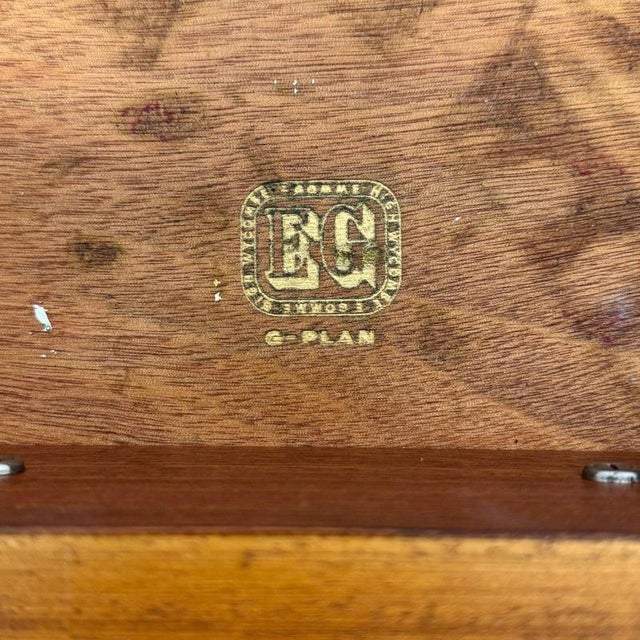 Vintage 20th Century English Golden Oak Low Chest of Drawers For Sale - Image 9 of 15