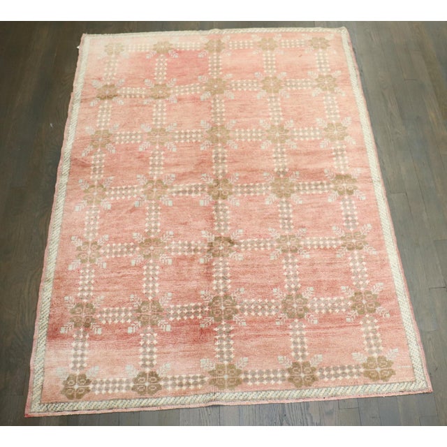 Vintage Turkish Konya Rug - 3'11" x 5'4" For Sale In New York - Image 6 of 6